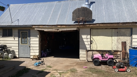 House in Bieber, California. Lassen County - image 4