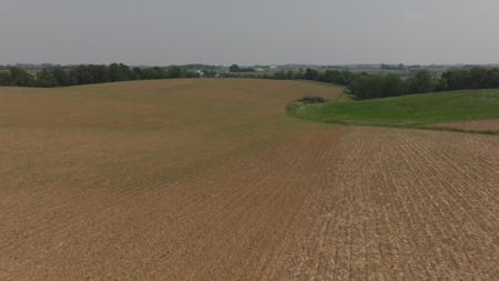 Two Exceptional Tracts Totaling 162 Acres Decorah IA - image 32