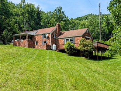 Brick Ranch for Sale at Auction in Floyd VA - image 2