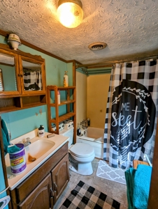 Brick Ranch for Sale at Auction in Floyd VA - image 14