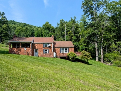 Brick Ranch for Sale at Auction in Floyd VA - image 1