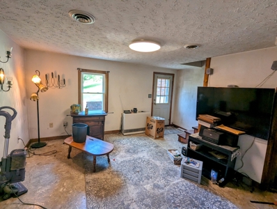 Brick Ranch for Sale at Auction in Floyd VA - image 7
