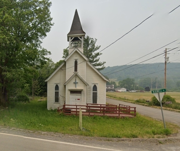 Country Church in peaceful creek valley for sale - image 1