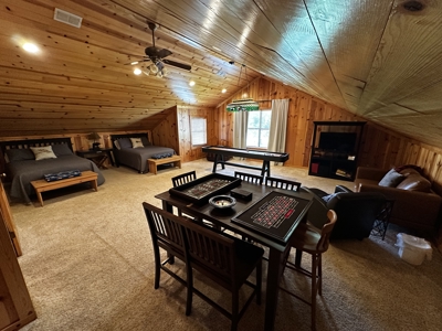 Log Cabin On The Banks Of The White River, Mountain View Arkansas - image 9