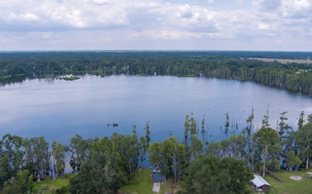 Lakefront Home on 3 Lots For Sale in Jennings, Florida! - image 34