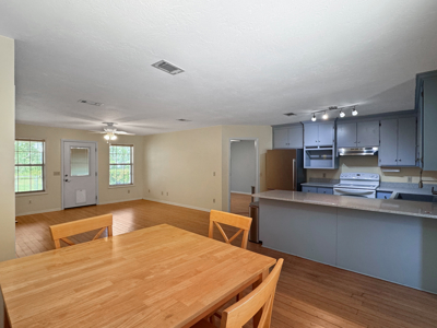 Lakefront Home on 3 Lots For Sale in Jennings, Florida! - image 5