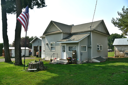 Priced to Sell!!  Cozy home & Huge Shop for sale in Diamond WA - image 7