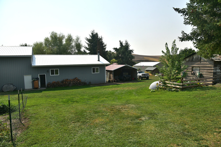 Priced to Sell!!  Cozy home & Huge Shop for sale in Diamond WA - image 29