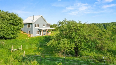 More than a place to live, it's a retreat for the entire family! - image 5