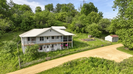 More than a place to live, it's a retreat for the entire family! - image 4