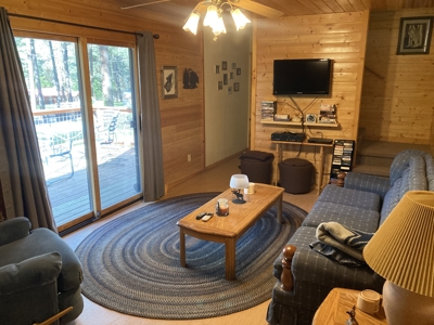 Charming Cabin Near The Brazos Cliffs - image 4