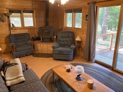 Charming Cabin Near The Brazos Cliffs - image 11
