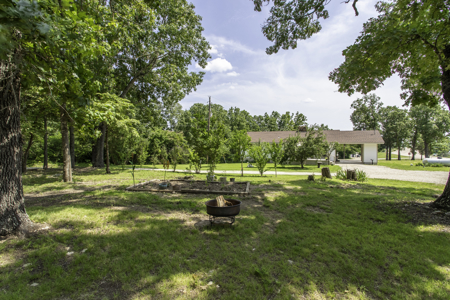 Country Home For Sale in Hardy, Arkansas - image 39