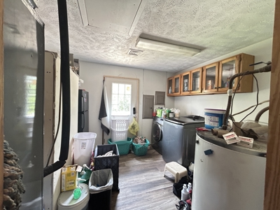 Versitle home for multi families for sale Highland AR - image 11