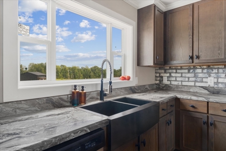 Country Home for Sale in Lewis County, Tennessee - image 27