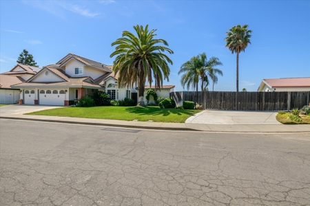 Rare Winters, California Homes for Sale with Solar, Pool - image 2