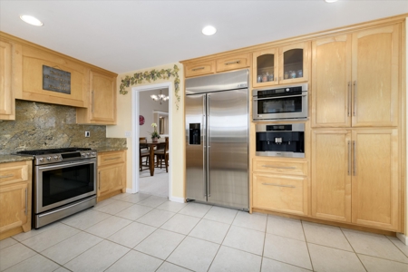 Rare Winters, California Homes for Sale with Solar, Pool - image 14