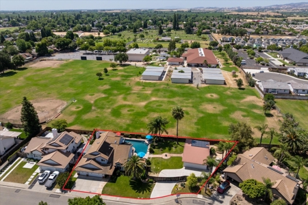 Rare Winters, California Homes for Sale with Solar, Pool - image 4