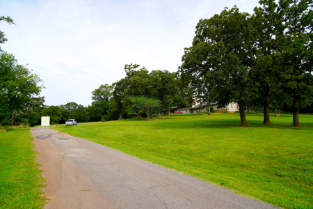 No Reserve Country Home On 10 Acres Auction Noble, Ok - image 6