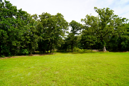 No Reserve Country Home On 10 Acres Auction Noble, Ok - image 25