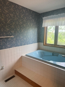 Home and 10 Acres For Sale in Lamoni, Iowa - image 18