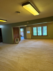 Home and 10 Acres For Sale in Lamoni, Iowa - image 30