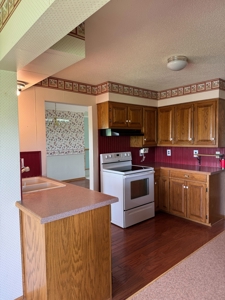 Home and 10 Acres For Sale in Lamoni, Iowa - image 15