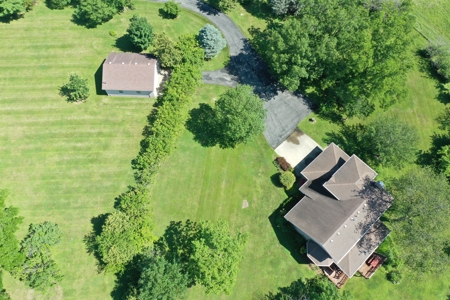 Home and 10 Acres For Sale in Lamoni, Iowa - image 41