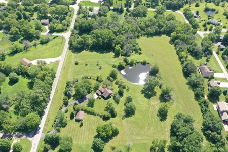 Home and 10 Acres For Sale in Lamoni, Iowa - image 44