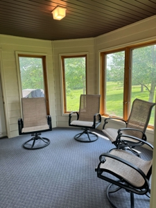 Home and 10 Acres For Sale in Lamoni, Iowa - image 9