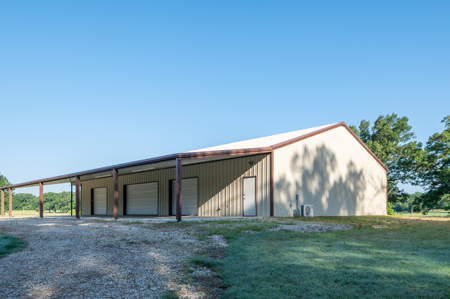 Premier Texas Ranch for Sale Cattle Horses Hunting Fishing - image 37