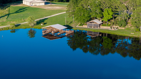 Premier Texas Ranch for Sale Cattle Horses Hunting Fishing - image 23