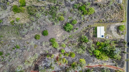 Off-grid Hawaii cabin w/ 2BR, 1.5BA, solar, ocean views on 1 Acre - image 26