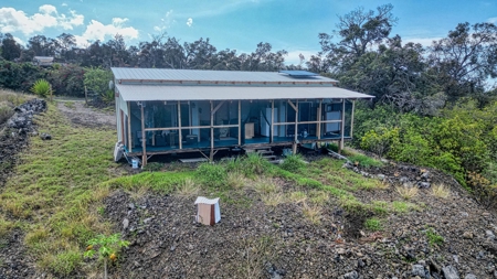 Off-grid Hawaii cabin w/ 2BR, 1.5BA, solar, ocean views on 1 Acre - image 29
