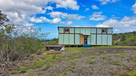 Off-grid Hawaii cabin w/ 2BR, 1.5BA, solar, ocean views on 1 Acre - image 25