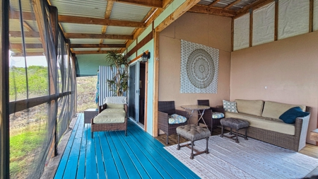 Off-grid Hawaii cabin w/ 2BR, 1.5BA, solar, ocean views on 1 Acre - image 17