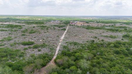 Secluded 60 Acres | Barn, RV Hookups, Hilltop & Wildlife - image 8