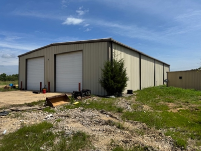 Commercial Buildings With Us Hwy 62/412 Frontage Near Salem Ar - image 2