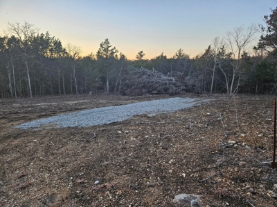 Lot in Protem, Missouri near Bull Shoals Lake in Southern MO - image 1