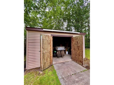5 Bedroom Split-Entry Home on 1+ Acres For Sale in Moose Lake MN - image 36