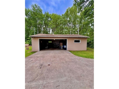 5 Bedroom Split-Entry Home on 1+ Acres For Sale in Moose Lake MN - image 33