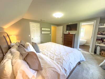 Charming & Spacious Family Home In The Heart Of Salem Arkansas - image 16