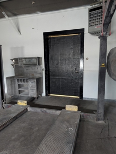 Mechanic Shop, Body Work Shop, Storage, Personal Auto  Repair - image 15