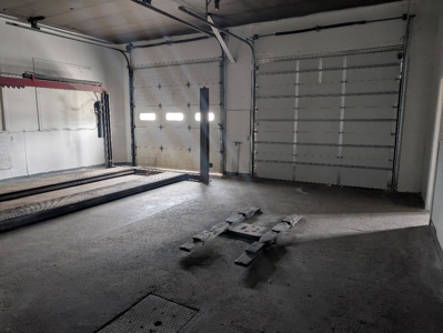 Mechanic Shop, Body Work Shop, Storage, Personal Auto  Repair - image 6