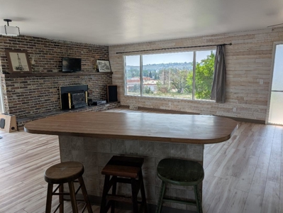 Horse Property, Country Home, 10-Stall Horse Barn, City Water - image 5