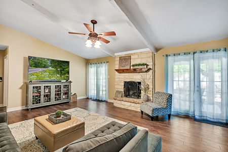 House for sale Pine Tree ISD Wildwood Longview Texas - image 12