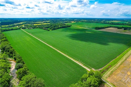 415.5+/- Acres Highly Tillable Grundy County MO Row Crop Farm - image 1