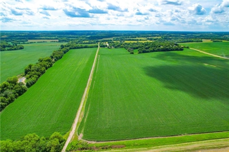 415.5+/- Acres Highly Tillable Grundy County MO Row Crop Farm - image 15