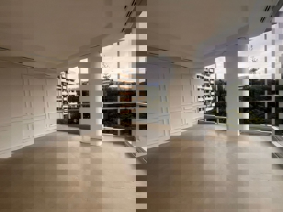 Modern office with Panoramic View in El Poblado - image 7