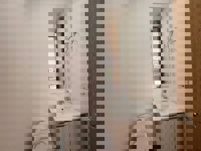 Modern office with Panoramic View in El Poblado - image 10